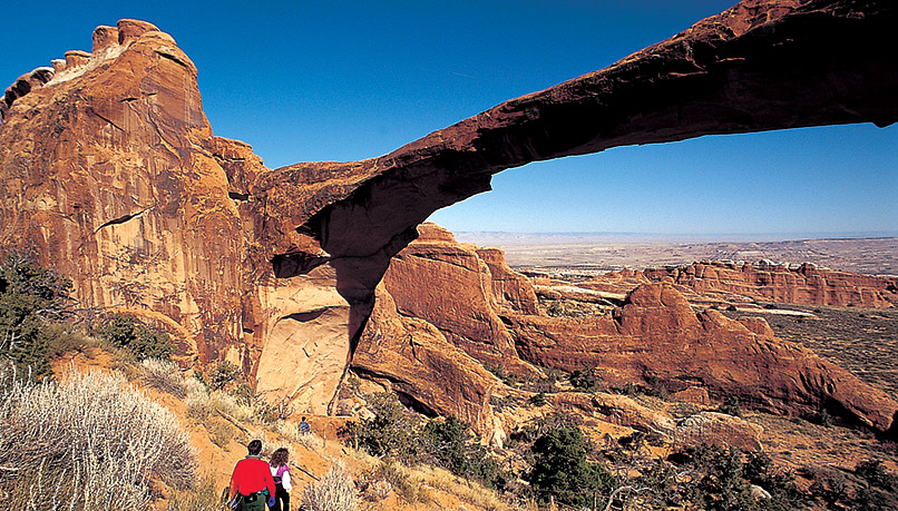 Bcyq-canyonlands-biking-8